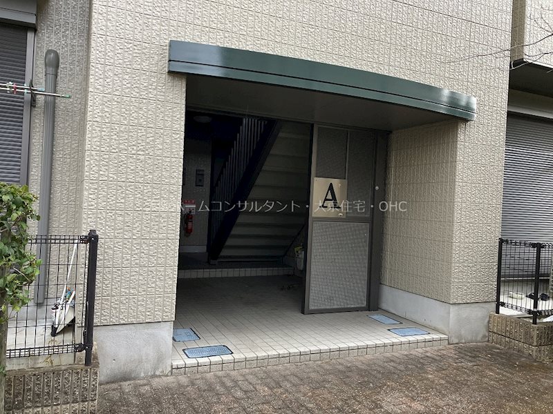 シャイン北山本 エントランス