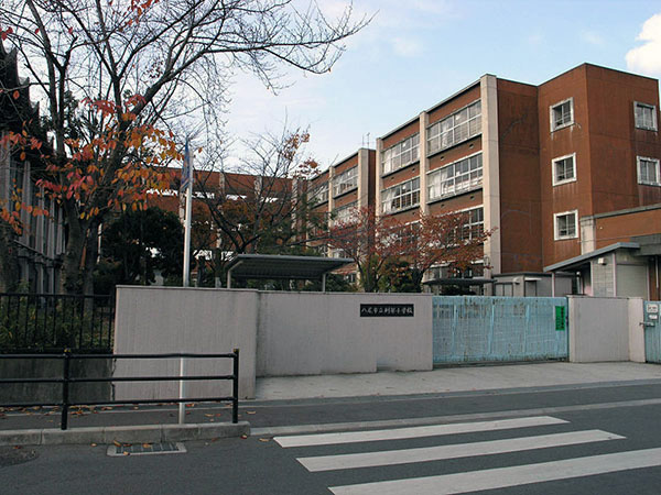 カシボヌール 小学校