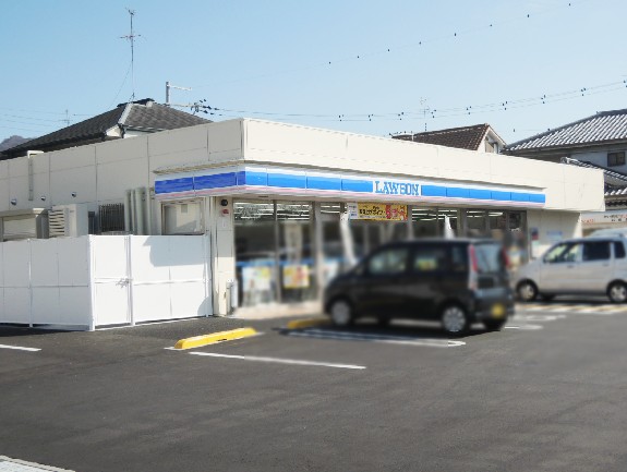 ファースト ヴィラ コンビニ