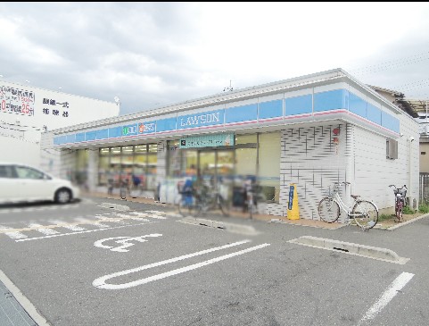 グランディール青山 コンビ二