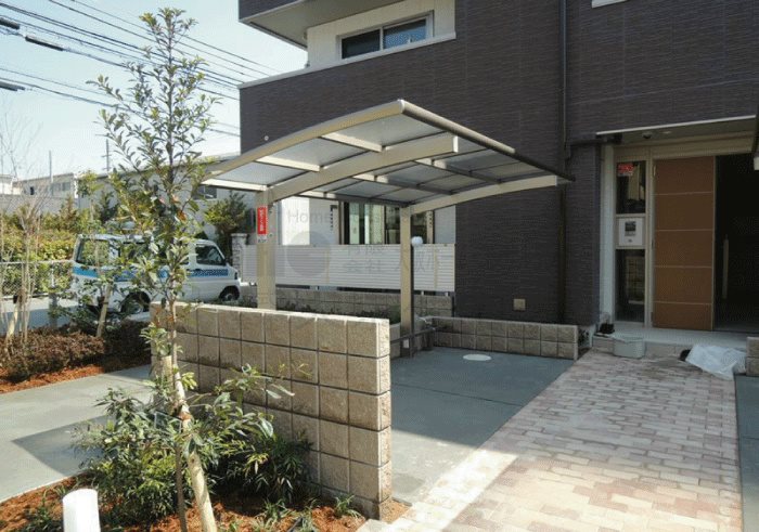 シャーメゾン渋川 エントランス