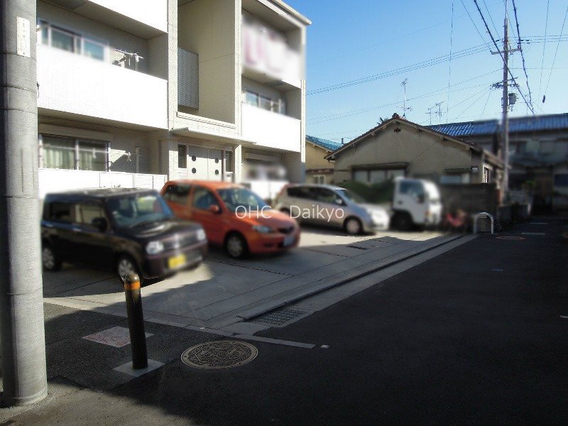 シャーメゾンu 駐車場