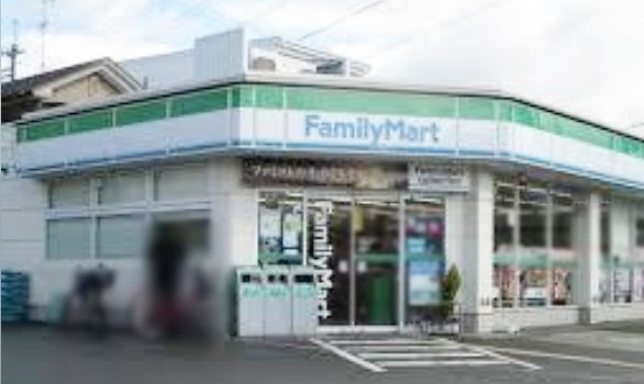 ケーズハモニー南植松 コンビニ